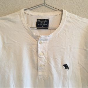 A&F Men’s Henley White T-Shirt